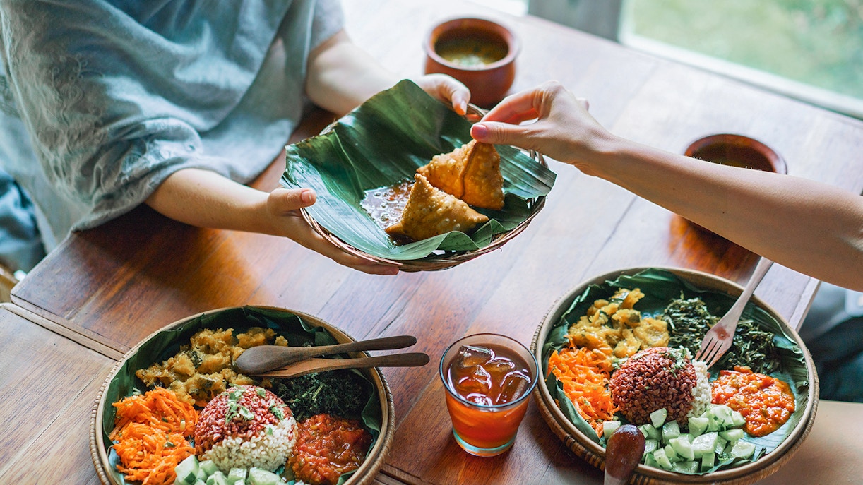 Vegan Food - Indian Food, Samosas