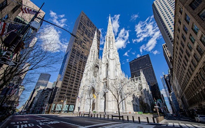 Intrarea principală