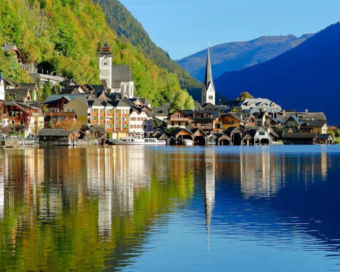 From Salzburg: Private Day Trip to Hallstatt and St. Gilgen