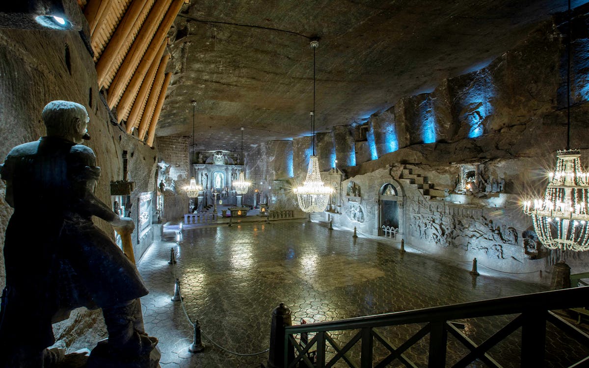 guided tour of auschwitz-birkenau & salt mine from kraków-7 guided tour of auschwitz-birkenau & salt mine from kraków-7