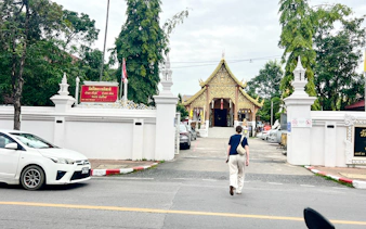 wat chedi luang küçük grup turu ve budist keşişle sohbet-8