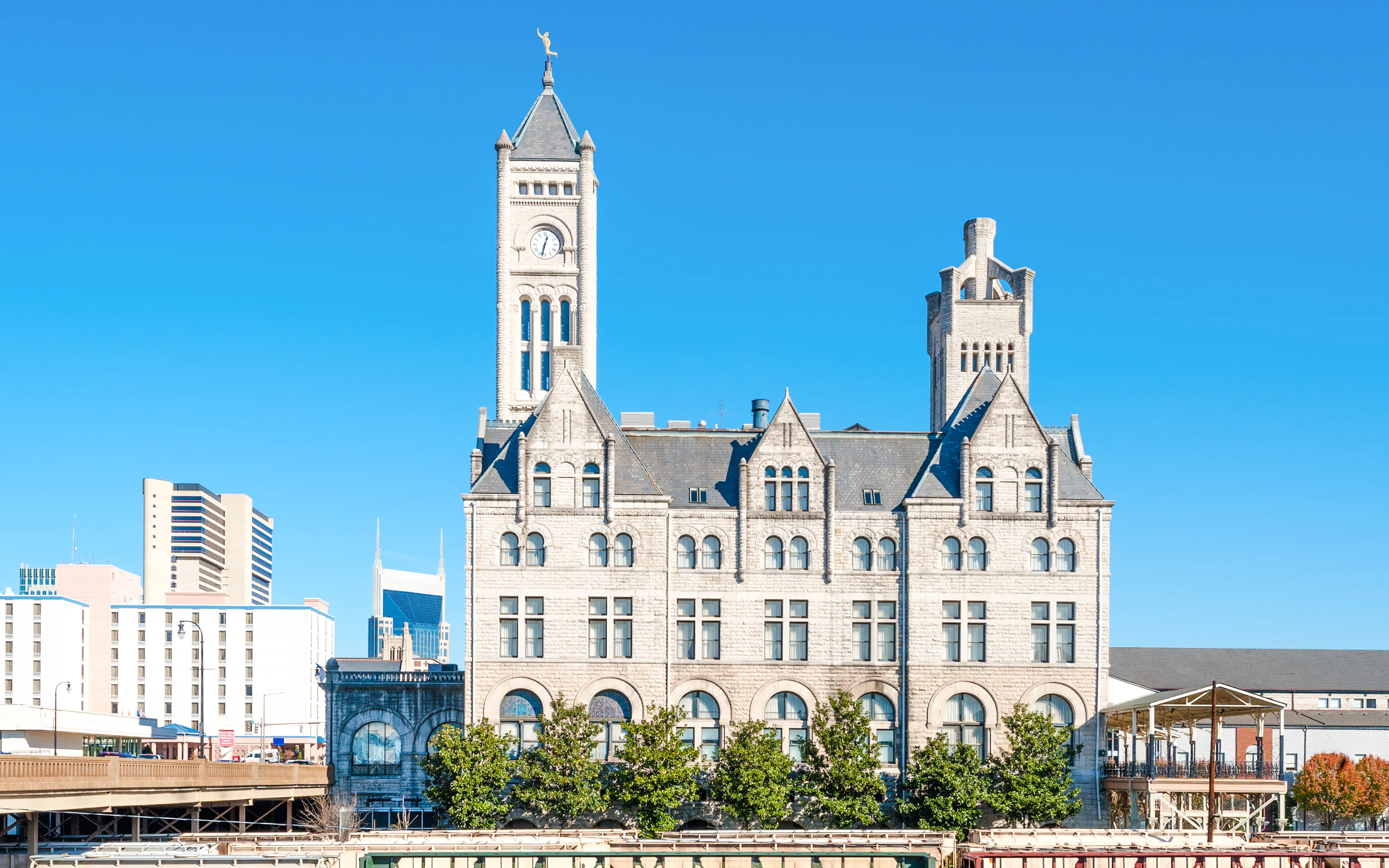 Union Station Hotel / Художественный музей ФРИСТ