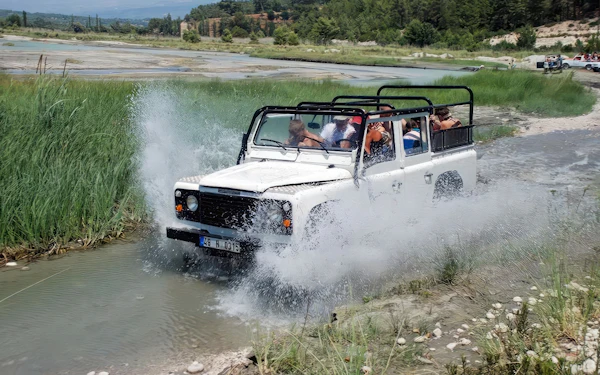 Alanya Day Trip by Jeep with Cable Car Ride