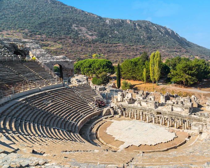 From Kusadasi Cruise Port: Ephesus, House of Virgin Mary & Artemis Small-Group Tour with Lunch
