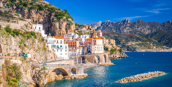 From Naples: Pompeii and Amalfi Coast Day Trip with Transfers