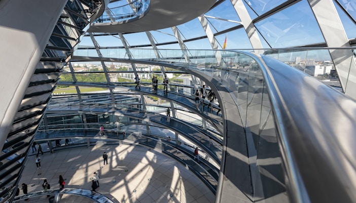 Spiralförmige Rampen im Reichstag