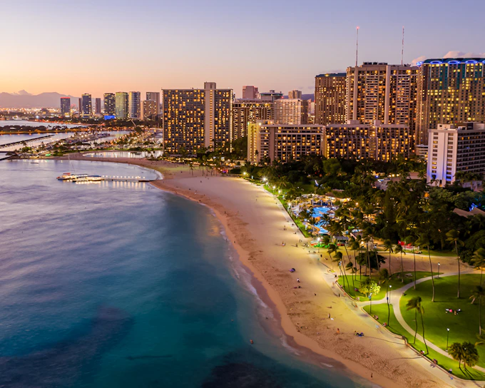 Pearl Harbor USS Arizona Memorial & Honolulu City Tour + Lunch