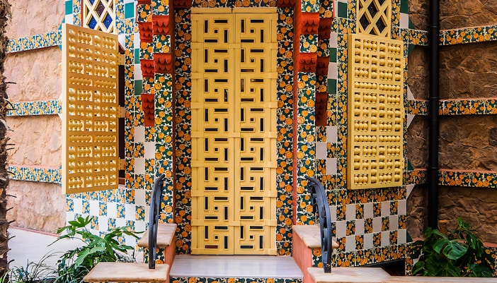 Casa Vicens Entrance