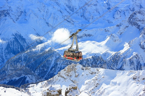 Round-Trip Cable Car Tickets to Schilthorn from Mürren or Stechelberg
