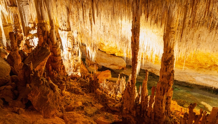 Golden Chamber - Drach caves