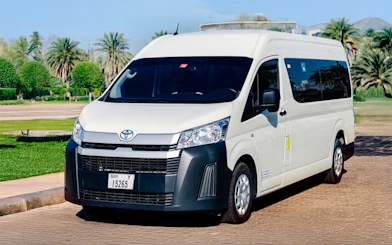Shuttle bus for Aquaventure Waterpark in Dubai.