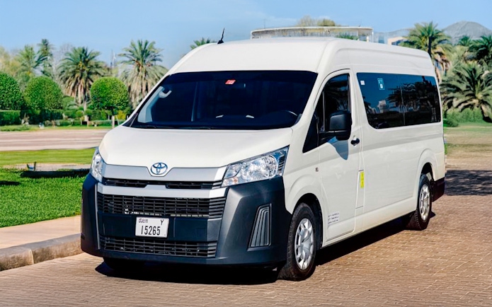 Shuttle bus for Aquaventure Waterpark in Dubai.