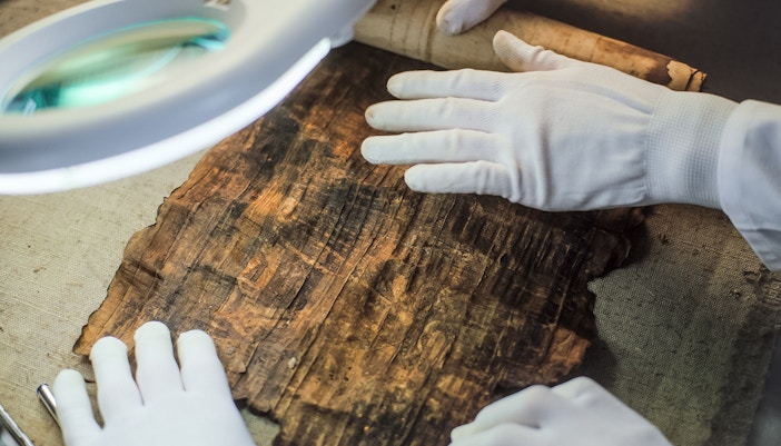 papyrus collection at neues museum berlin