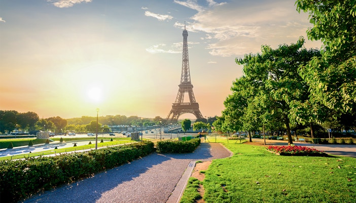 Valentine's Day in Paris