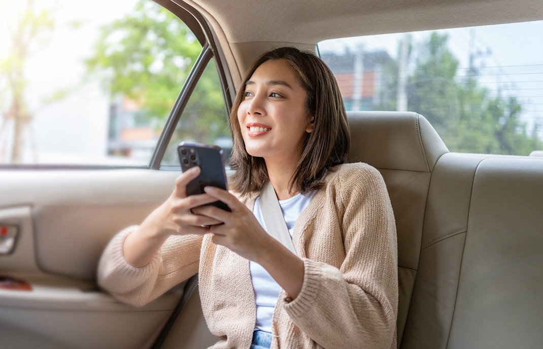 Passenger enjoying car transfer