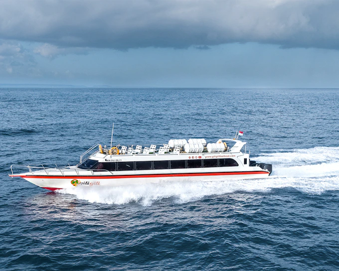 Fast Boat Transfer: Padang Bay to/from Gili Trawangan, Bangsal