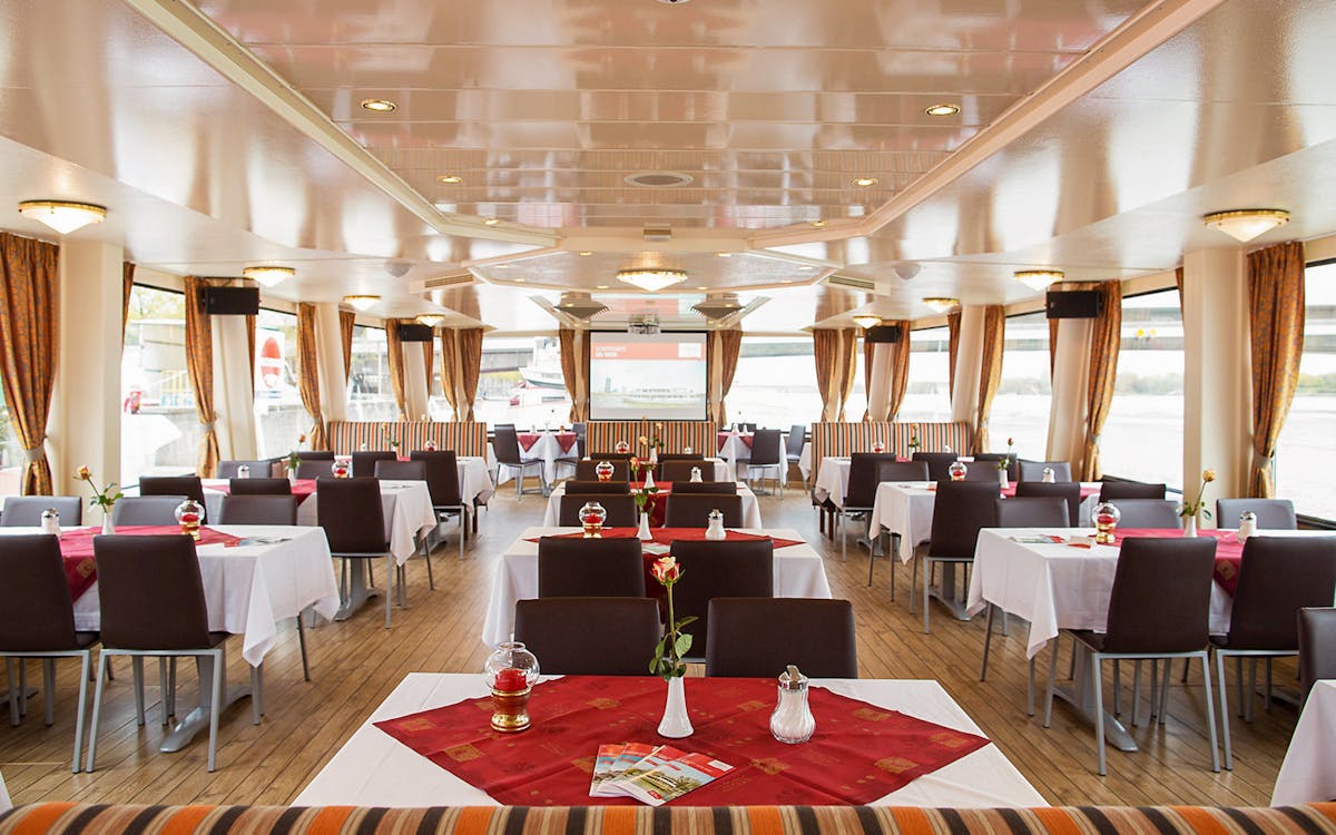 3.5-hour cruise of danube river with optional lunch-4 3.5-hour cruise of danube river with optional lunch-4