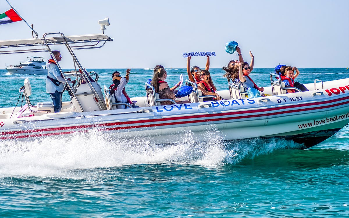 love boats: 90 minutes ultimate tour-3 love boats: 90 minutes ultimate tour-3