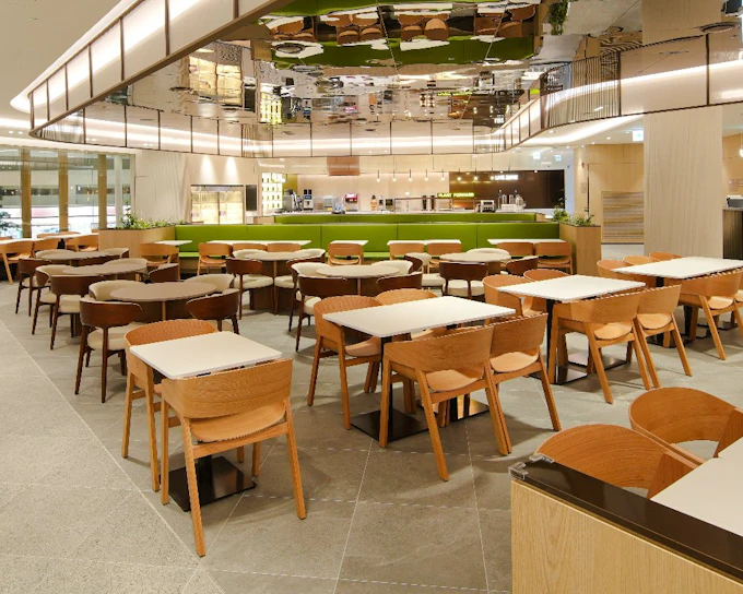 Seoul Incheon International Airport: SkyHub Lounge at East Wing Terminal 2