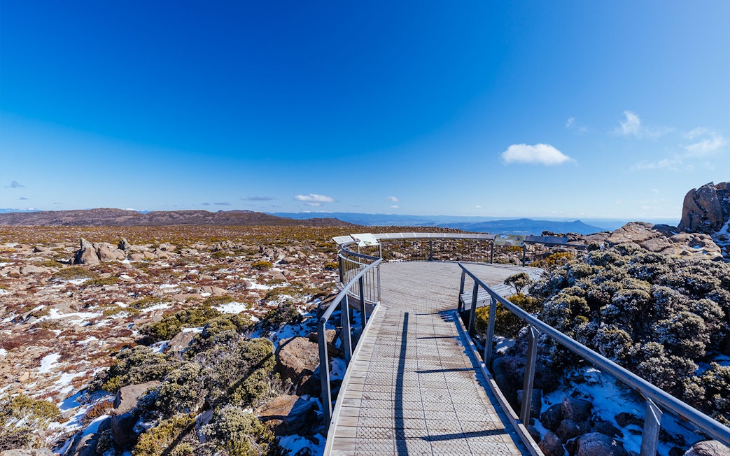 Kunanyi Mt Wellington viewing platform with scenic landscape in Tasmania.
