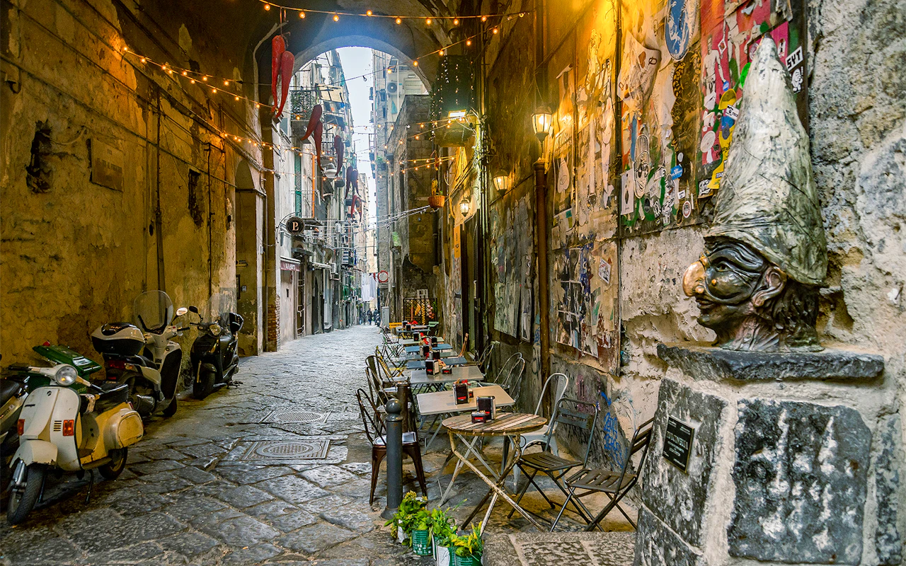 Guided Tour of Naples with Underground Ruins Visit — 3