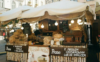 Krakow Old Town Guided Food Tour with Polish Specialties and Vodka Tastings