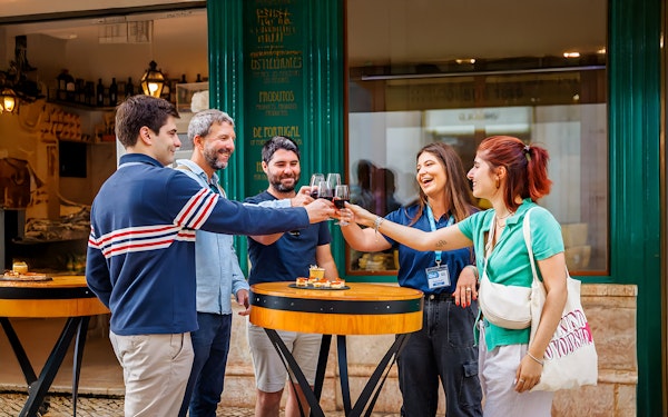 Authentic Lisbon Food Walk in Baixa