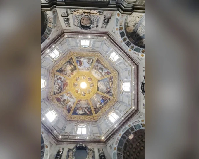 Florence Small-Group Walking Tour: Duomo, Ponte Vecchio & Medici