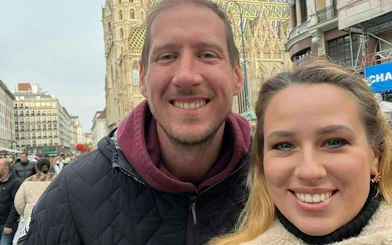 Tourists in front of St. Stephen's Cathedral during Vienna Murder Mystery game.