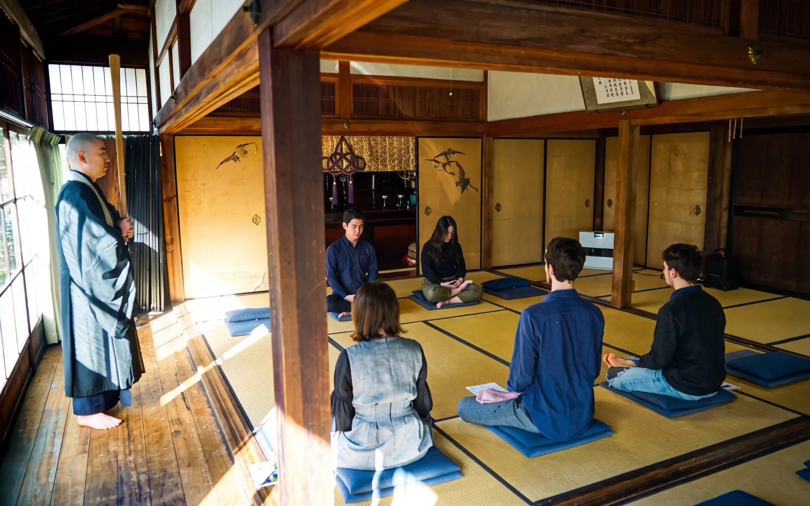 zen-meditasjon og tur i kyoto med shojin-lunsj ved et historisk tempel-10