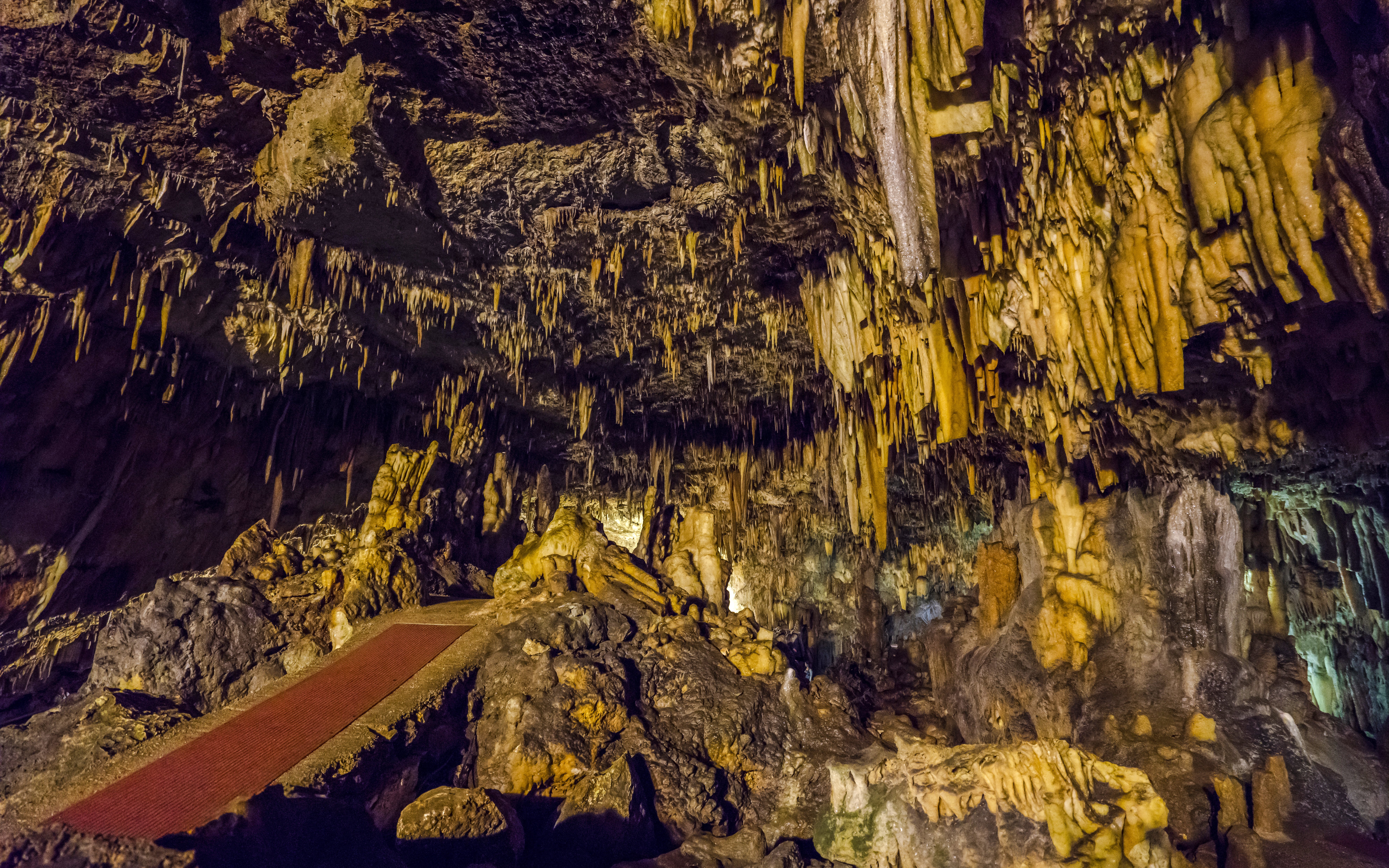 Stalactites and stalagmites inside Drogarati Caves, Kefalonia island, Greece.
