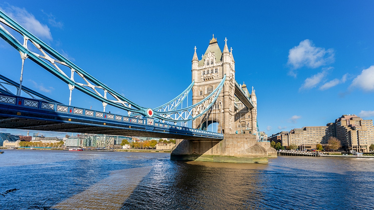 Visiting Tower Bridge Route