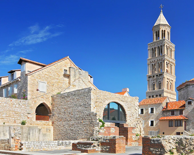 Split: Diocletian's Palace and Old Town Guided Tour