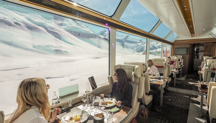 Inside of a Glacier Expree, Prestige Class