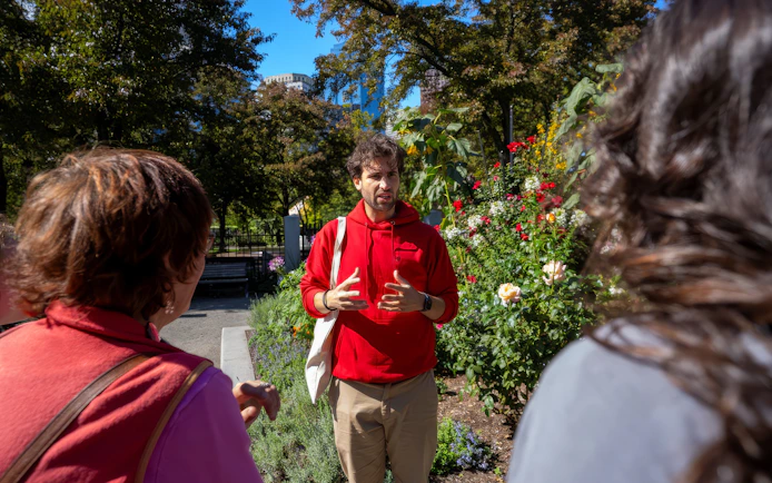 Guide explaining historical sites to guests on the Food to Freedom Trail Tour.