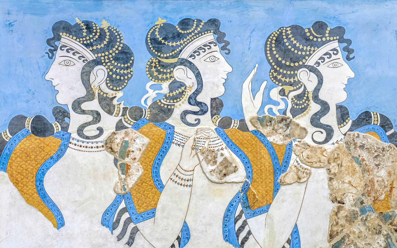 Ladies in Blue fresco at Heraklion Archaeological Museum, depicting three women in Minoan attire.