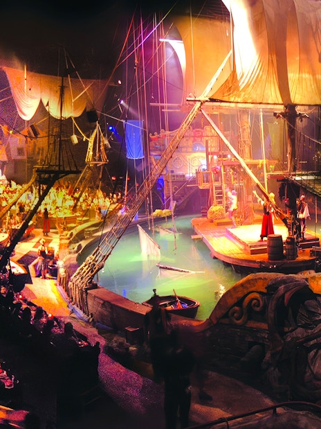 Pirate ship stage with performers at Pirates Dinner Adventure Show.
