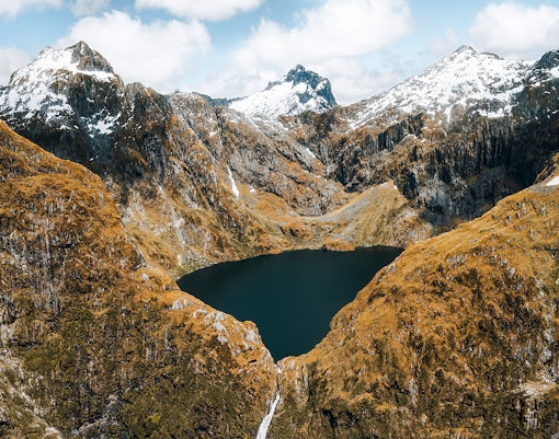 Lake Quill, Sutherland Falls on the scenic flight from Milford Sound to Queenstown, Fiordland, New Zealand