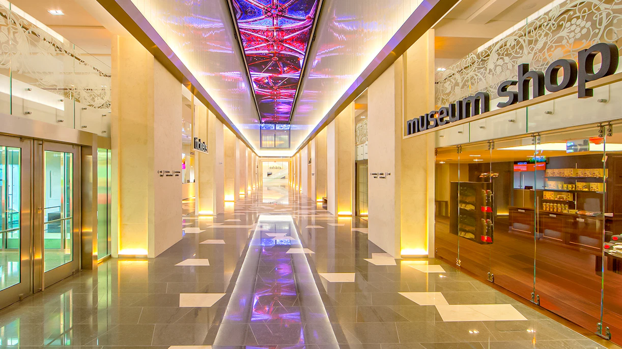 Museum of the Bible entrance hall with illuminated ceiling and museum shop, Washington DC.