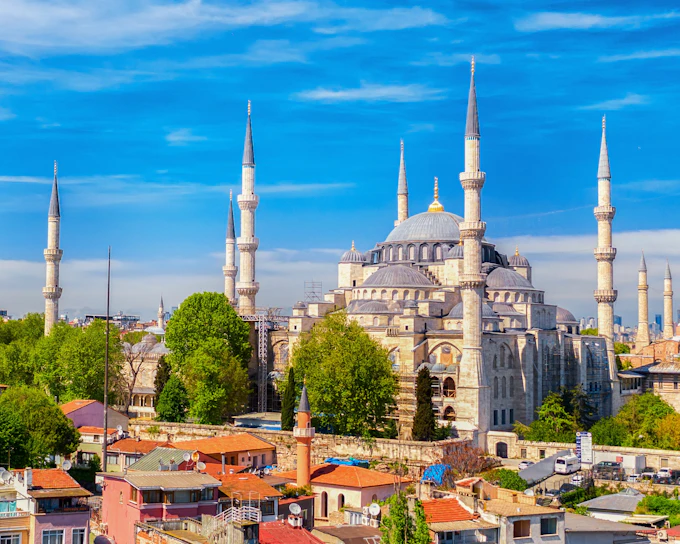 Blue Mosque + Hagia Sophia Small-Group Guided Tour with Entry Tickets