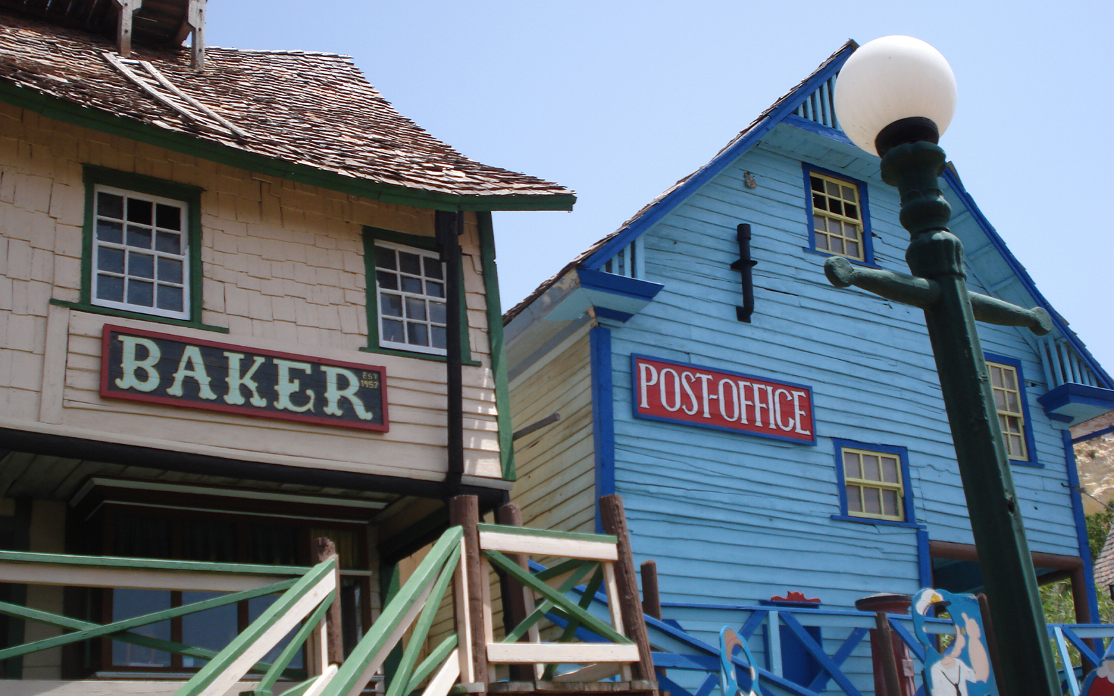 Educational exhibits