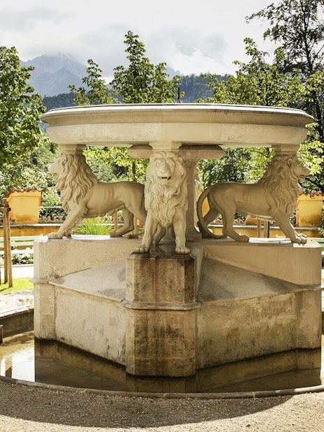 Lion fountain in the garden of Hohenschwangau Castle, Germany.