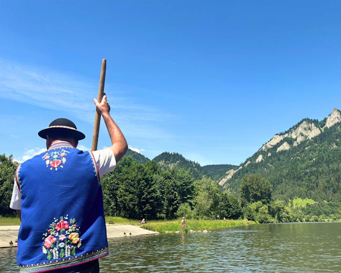 From Krakow: Traditional Dunajec River Rafting Day Trip with Hotel Transfers