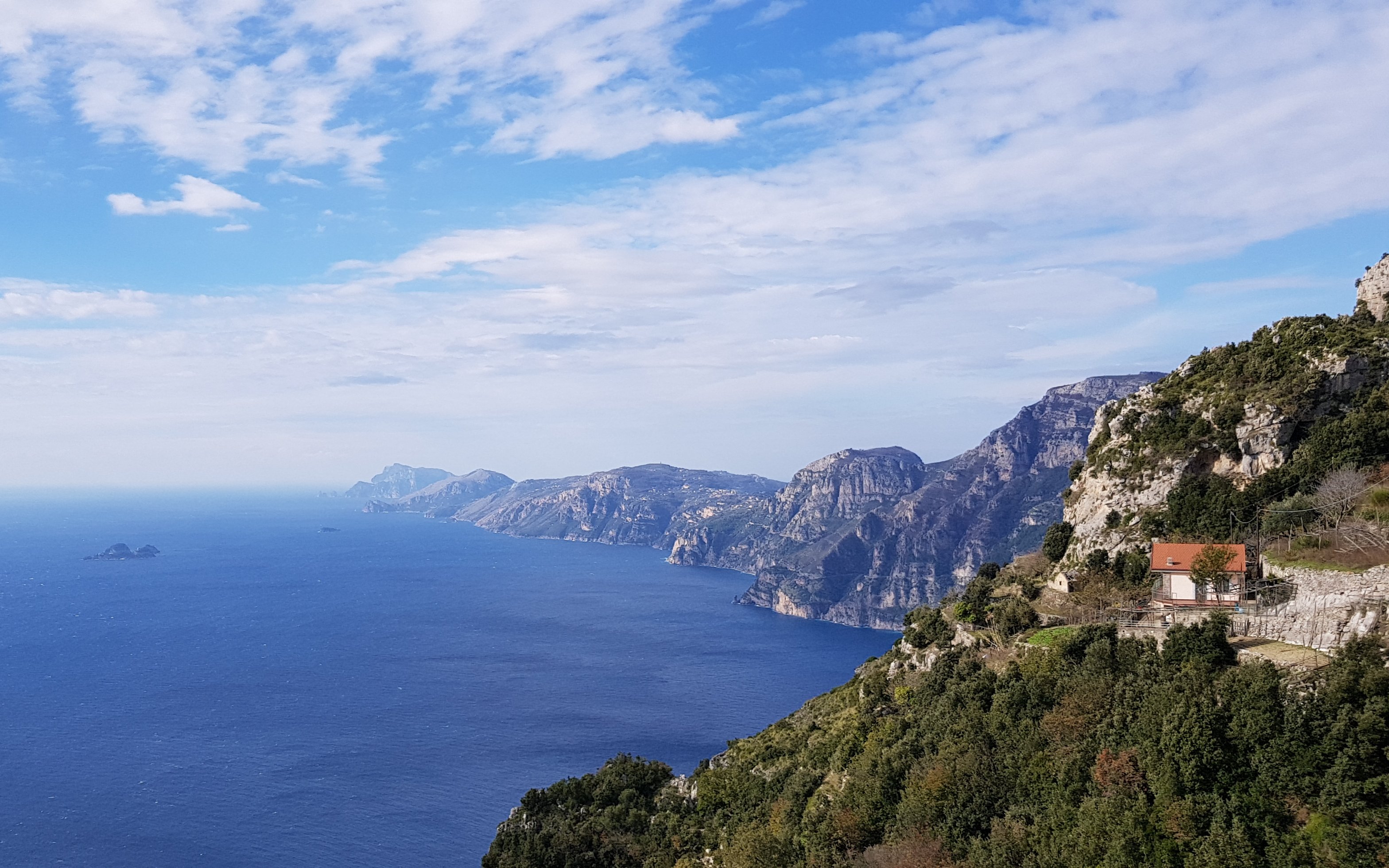 Scenic view of cliffs and sea along the Path of the Gods, Amalfi Coast, Italy.