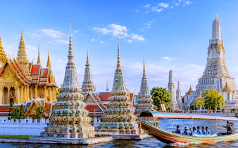 tuk-tuk-tur i bangkok med utleie av thailandske drakter og fotostopp ved wat arun-3