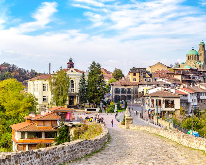From Bucharest: Bulgaria and Veliko Tarnovo Day Tour
