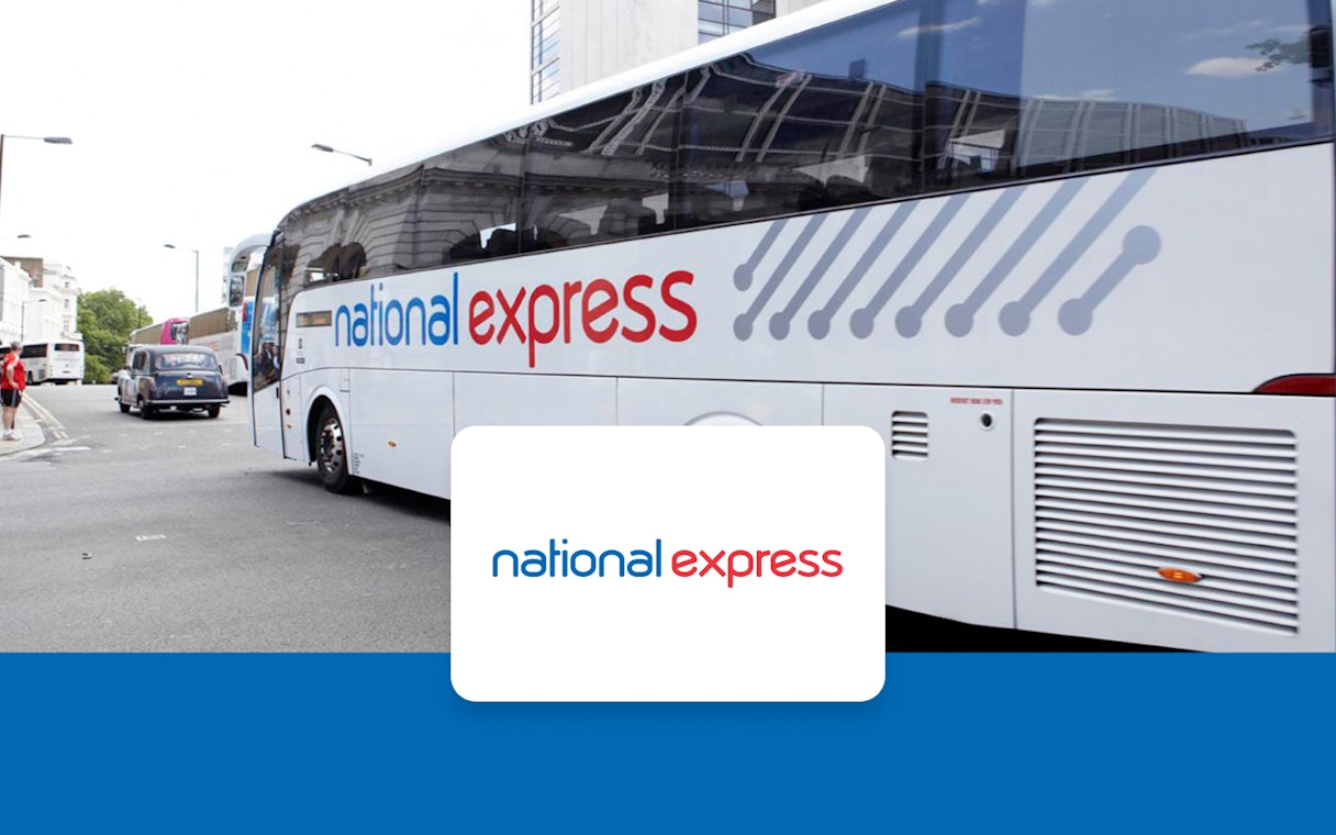 National Express bus for Luton Airport to Victoria Station route.