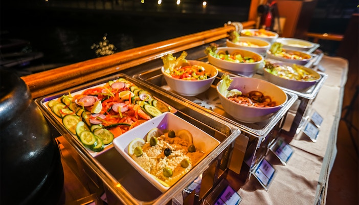 crociera dhow dubai marina