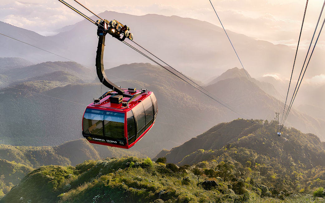 Cable car over Fansipan Mountain at Sun World Fansipan Legend, Vietnam.