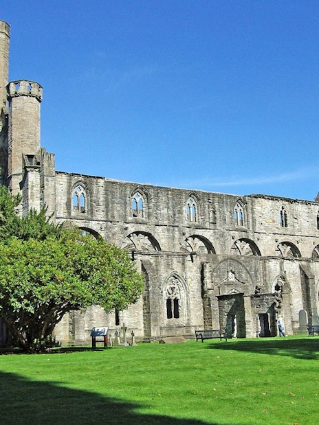 Dunkeld Cathedral in Scotland on Whisky & Waterfalls Day Tour from Edinburgh.